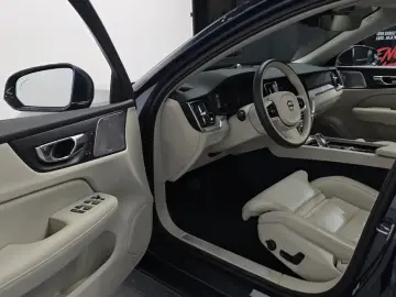 2021 Volvo S60 с пробегом 44 254 км