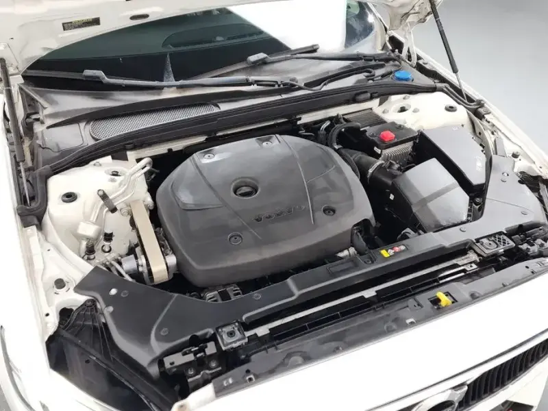 2020 Volvo S60 с пробегом 78 799 км
