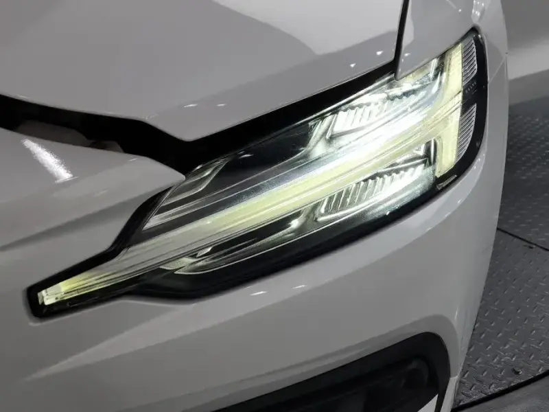 2020 Volvo S60 с пробегом 78 799 км