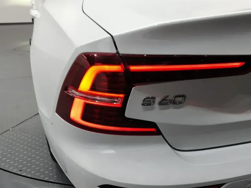 2020 Volvo S60 с пробегом 78 799 км