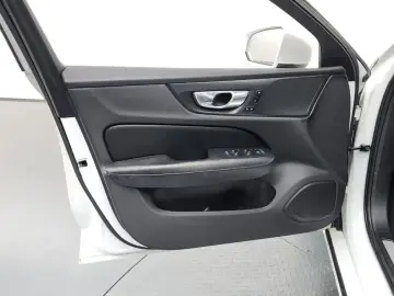 2020 Volvo S60 с пробегом 78 799 км