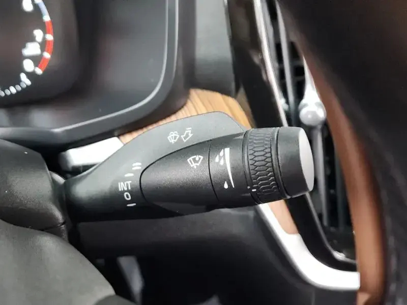 2020 Volvo S60 с пробегом 78 799 км