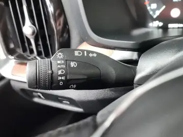 2020 Volvo S60 с пробегом 78 799 км