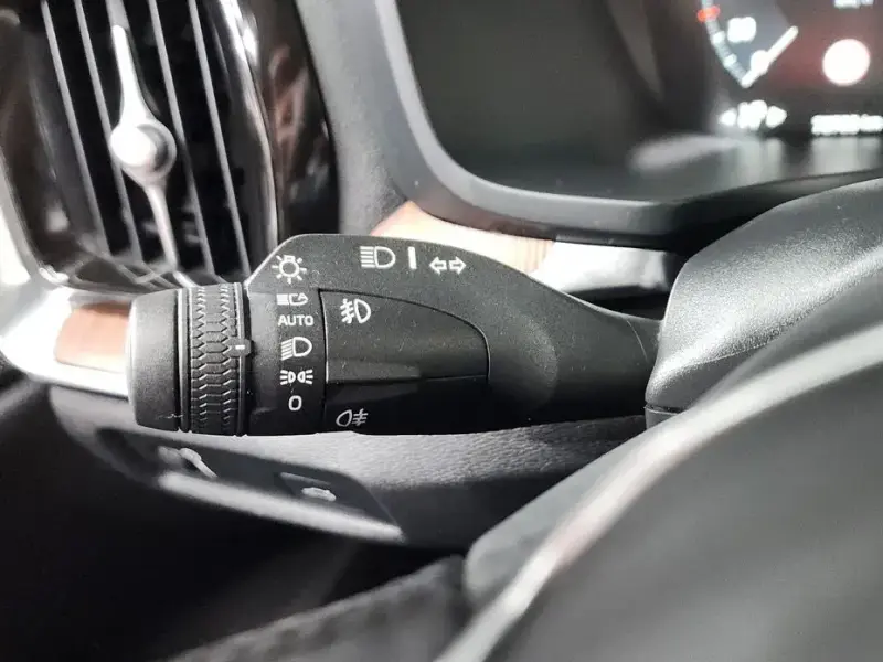 2020 Volvo S60 с пробегом 78 799 км