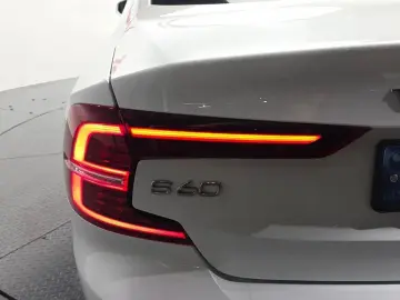 2021 Volvo S60 с пробегом 79 096 км