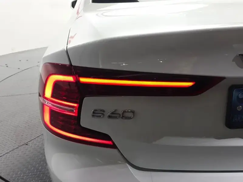 2021 Volvo S60 с пробегом 79 096 км