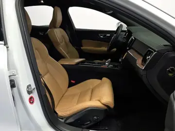 2021 Volvo S60 с пробегом 79 096 км