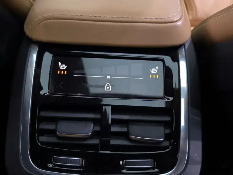 2021 Volvo S60 с пробегом 79 096 км