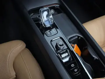 2021 Volvo S60 с пробегом 73 522 км