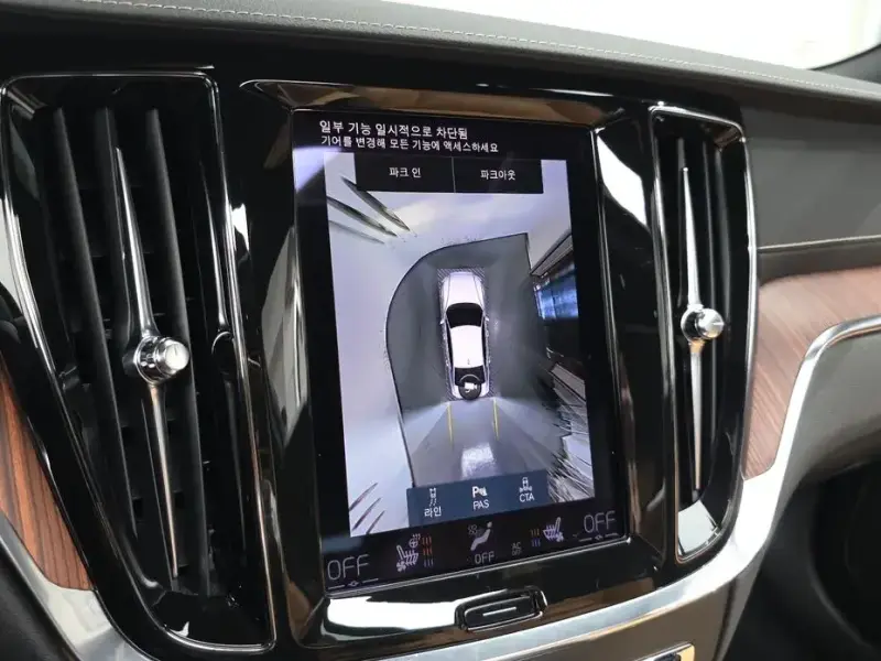 2021 Volvo S60 с пробегом 73 522 км