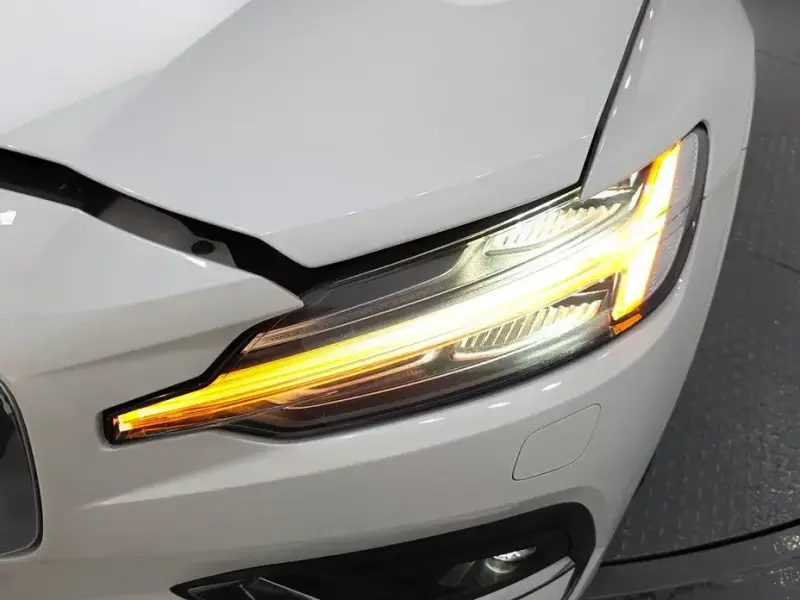 2021 Volvo S60 с пробегом 73 522 км