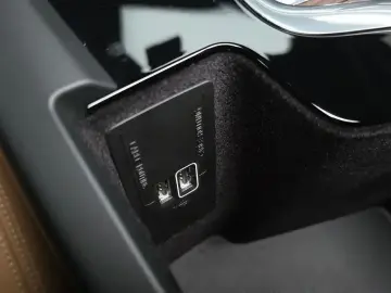 2021 Volvo S60 с пробегом 73 522 км