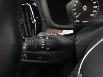 2021 Volvo S60 с пробегом 73 522 км