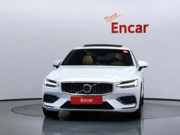 2021 Volvo S60 с пробегом 109 500 км