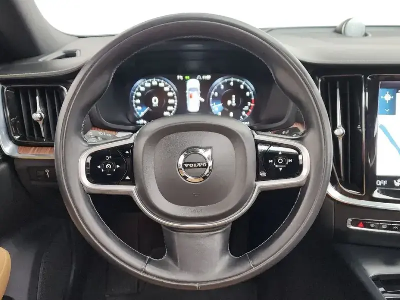 2021 Volvo S60 с пробегом 109 500 км