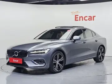 2021 Volvo S60 с пробегом 56 286 км
