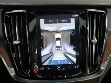 2021 Volvo S60 с пробегом 13 498 км