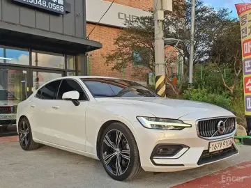 2020 Volvo S60 с пробегом 92 970 км