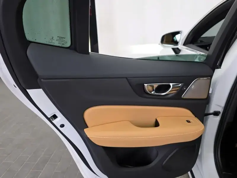 2021 Volvo S60 с пробегом 13 498 км