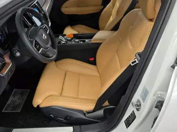 2021 Volvo S60 с пробегом 13 498 км