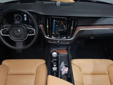 2020 Volvo S60 с пробегом 63 972 км