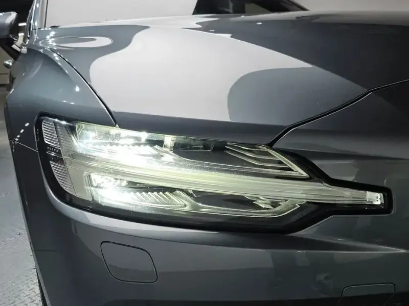 2020 Volvo S60 с пробегом 63 972 км
