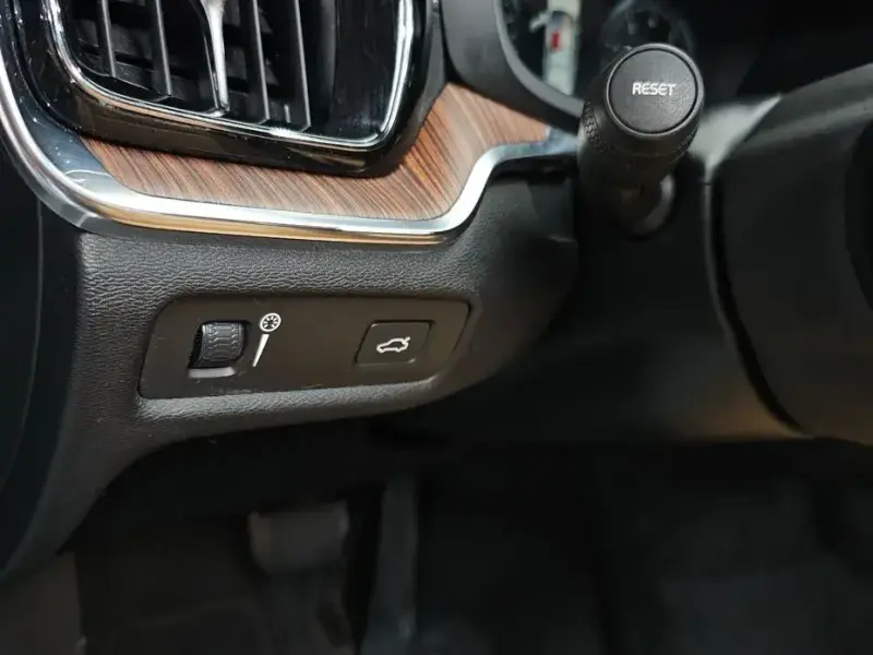 2020 Volvo S60 с пробегом 63 972 км
