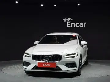 2020 Volvo S60 с пробегом 43 637 км