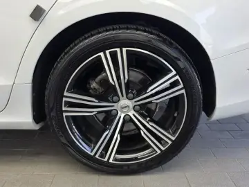 2021 Volvo S60 с пробегом 34 705 км