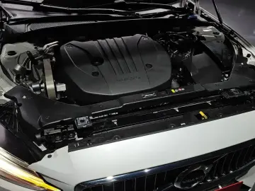 2020 Volvo S60 с пробегом 43 637 км