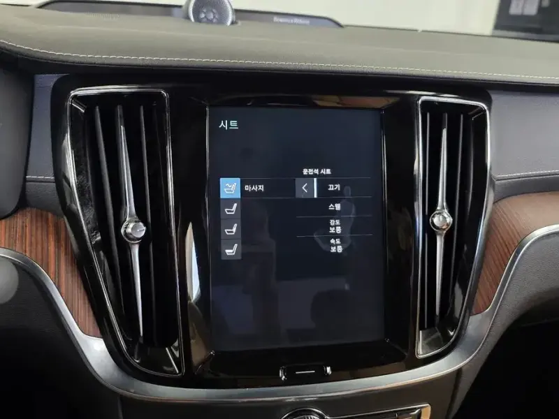 2021 Volvo S60 с пробегом 34 705 км