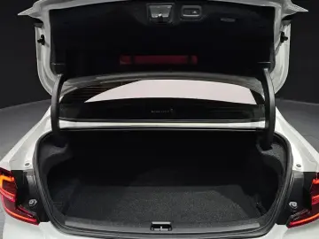 2020 Volvo S60 с пробегом 43 637 км