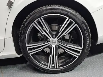 2020 Volvo S60 с пробегом 43 637 км