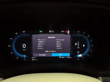 2023 Volvo S60 с пробегом 27 715 км
