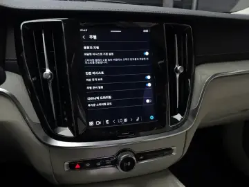 2023 Volvo S60 с пробегом 27 715 км