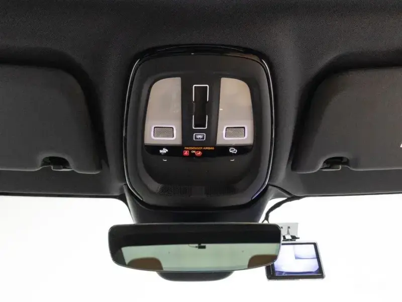 2023 Volvo S60 с пробегом 11 801 км