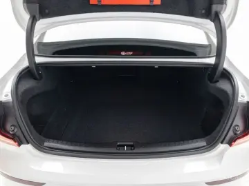 2023 Volvo S60 с пробегом 11 801 км