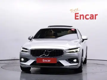 2021 Volvo S60 с пробегом 16 674 км