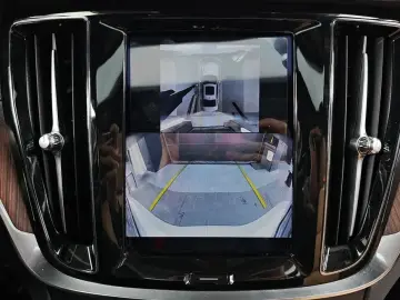 2023 Volvo S60 с пробегом 39 169 км
