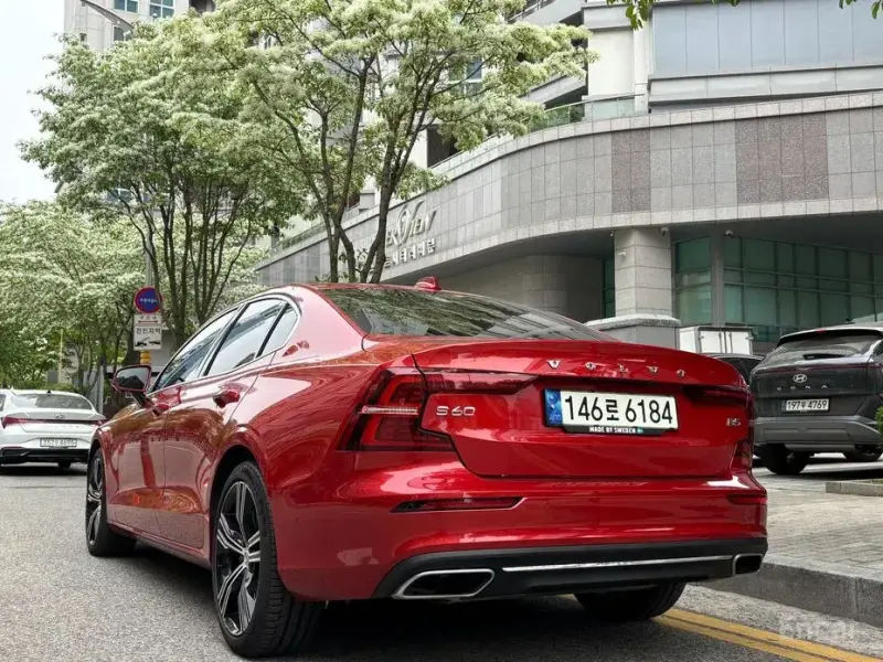 2021 Volvo S60 с пробегом 13 226 км