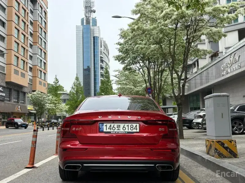 2021 Volvo S60 с пробегом 13 226 км