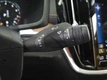 2021 Volvo S60 с пробегом 81 088 км