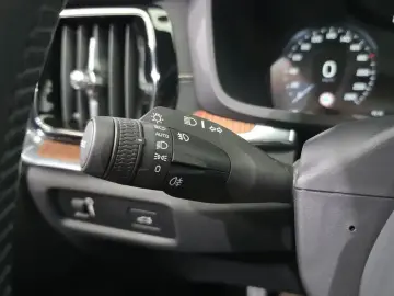 2021 Volvo S60 с пробегом 81 088 км