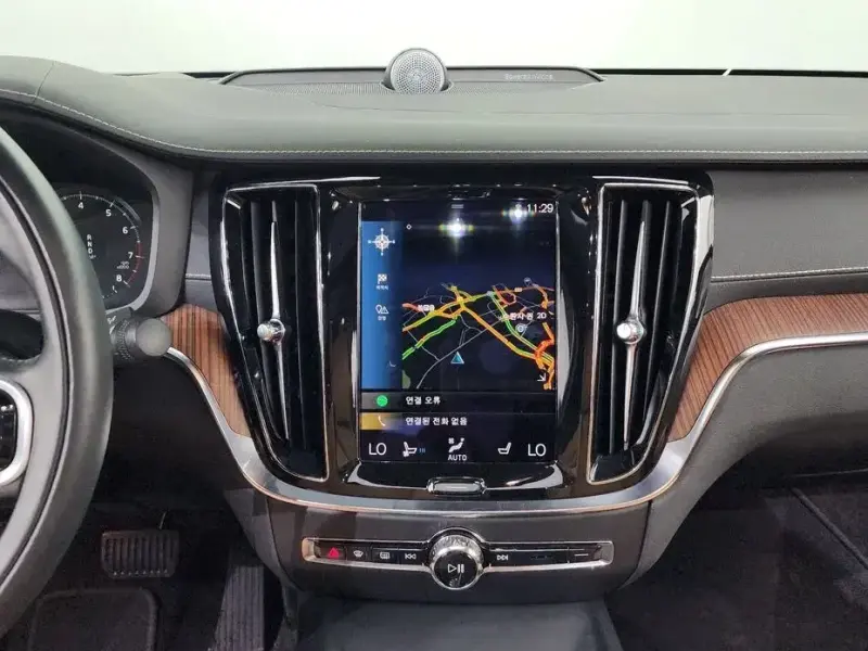 2021 Volvo S60 с пробегом 73 808 км