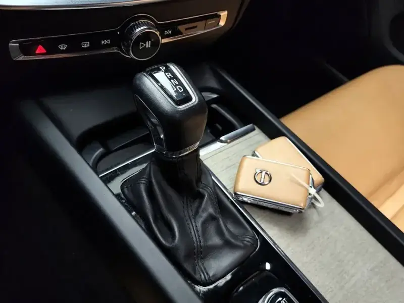 2019 Volvo S60 с пробегом 45 961 км