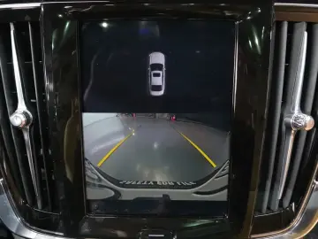 2023 Volvo S90 с пробегом 130 370 км
