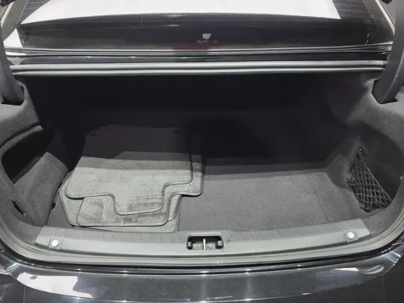 2023 Volvo S90 с пробегом 130 370 км