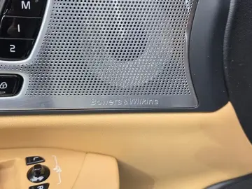 2023 Volvo S90 с пробегом 130 370 км