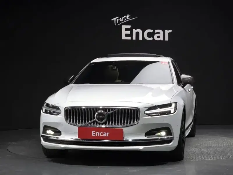 2021 Volvo S90 с пробегом 94 256 км