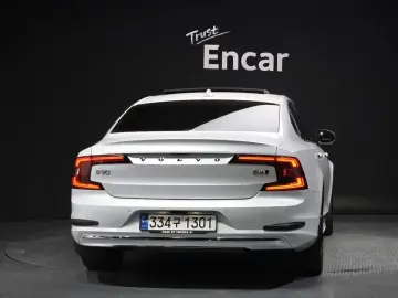 2021 Volvo S90 с пробегом 94 256 км